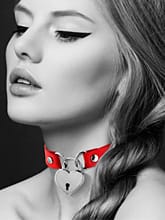 Collar With Padlock - Red