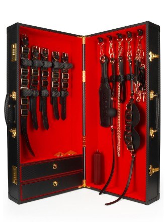 Mala Luxuosa Com Acessórios BDSM